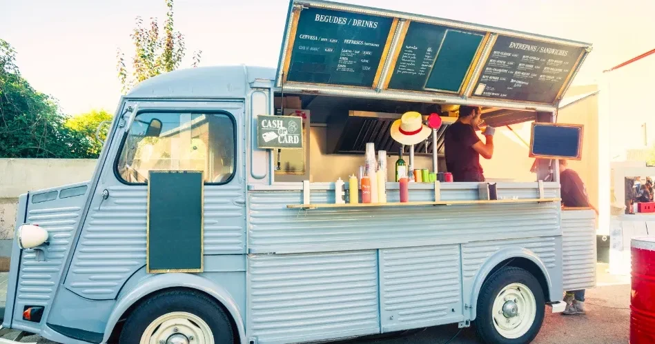 A Food Lover's Guide to the Best Must-Try Foods in Los Angeles, United States